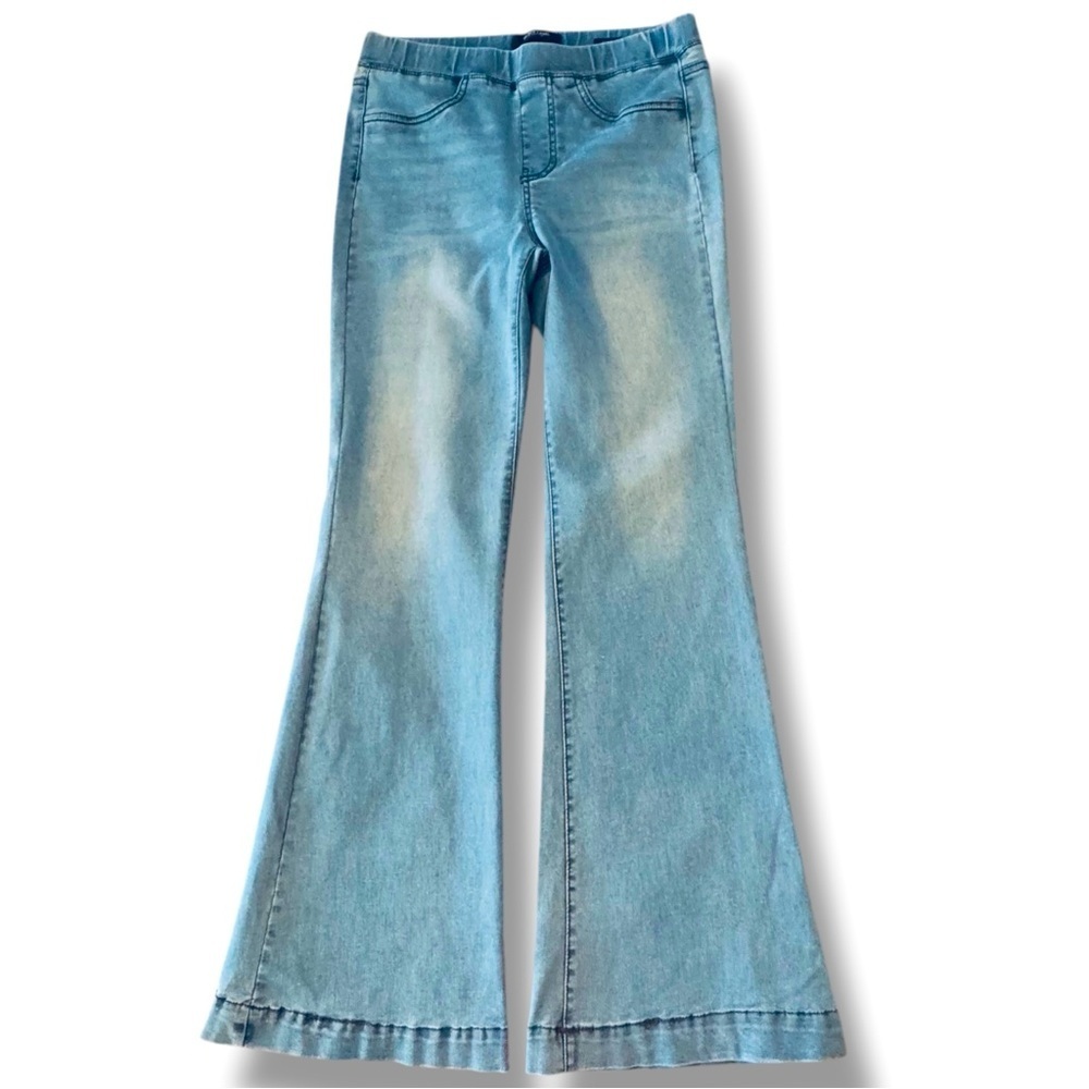 Black Label C’est Toi Size Medium Pull On Stretch Bell Bottom Jeans